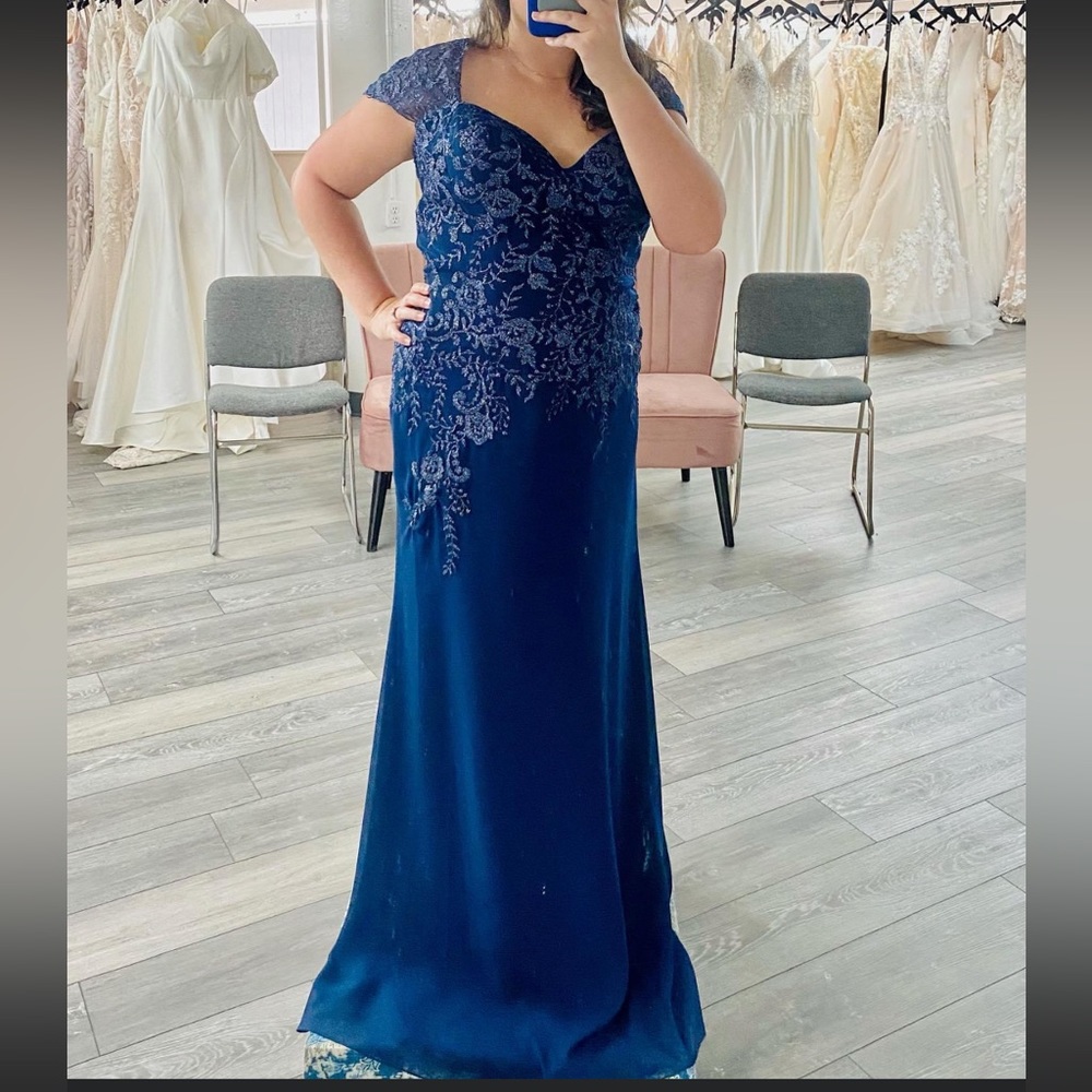 CB Mother’s Dress